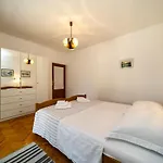 Zuza Krk Apartment Krk Town