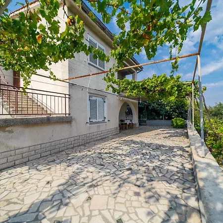 Zuza Krk Apartment *